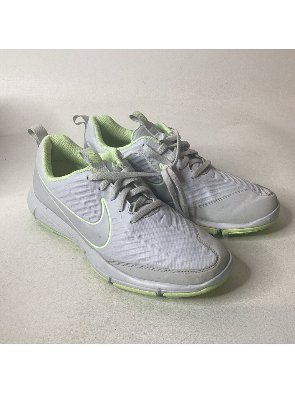 Nike Explorer 2 AA1846-001 Gray Golf Spikeless Shoes Sneakers Women’s Size 8.5
